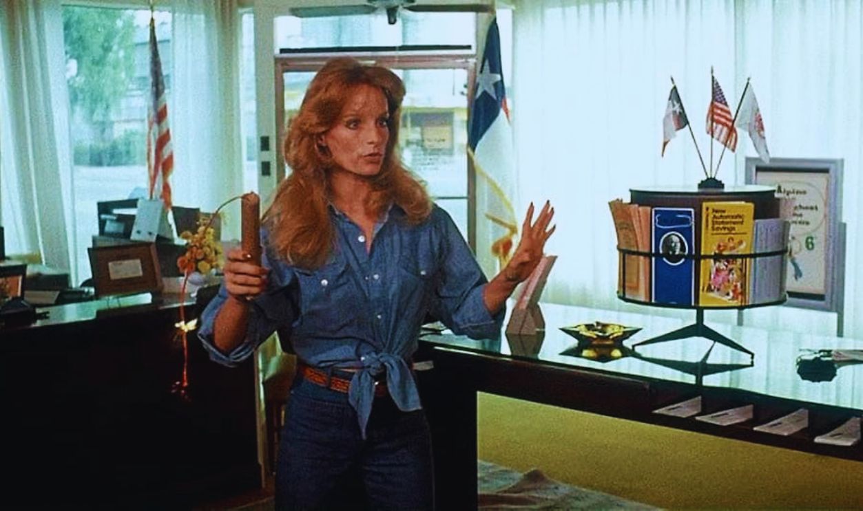 Screenshot from The Great Texas Dynamite Chase (1976)