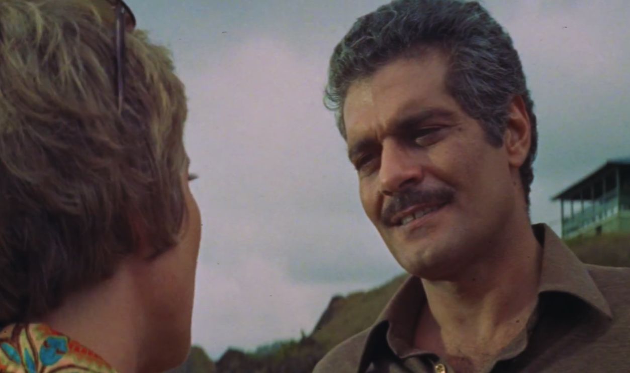 Screenshot from The Tamarind Seed (1974)