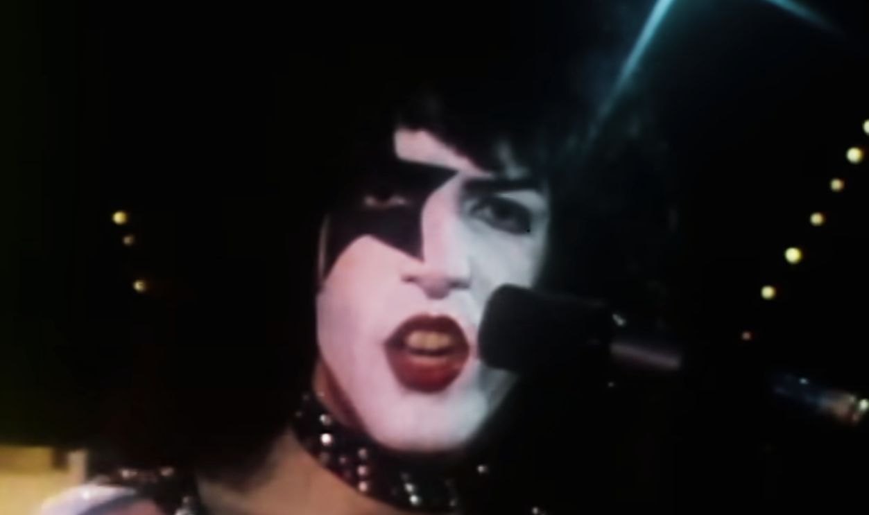 Screenshot from I Was Made For Lovin' You (1979)