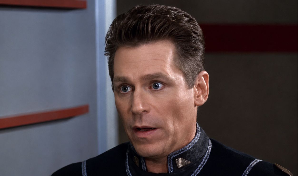Screenshot from Babylon 5 (1994-1998) 