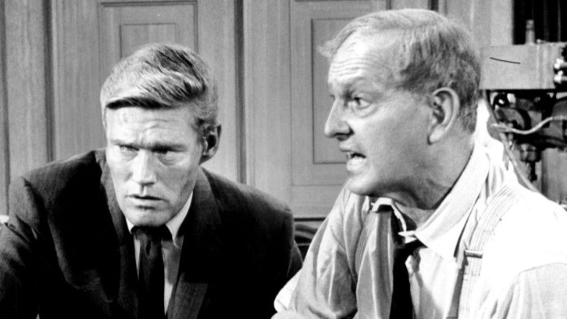 Photo of Chuck Connors as John Egan and guest star Joseph Schildkraut as his client in Arrest and Trial (1963).