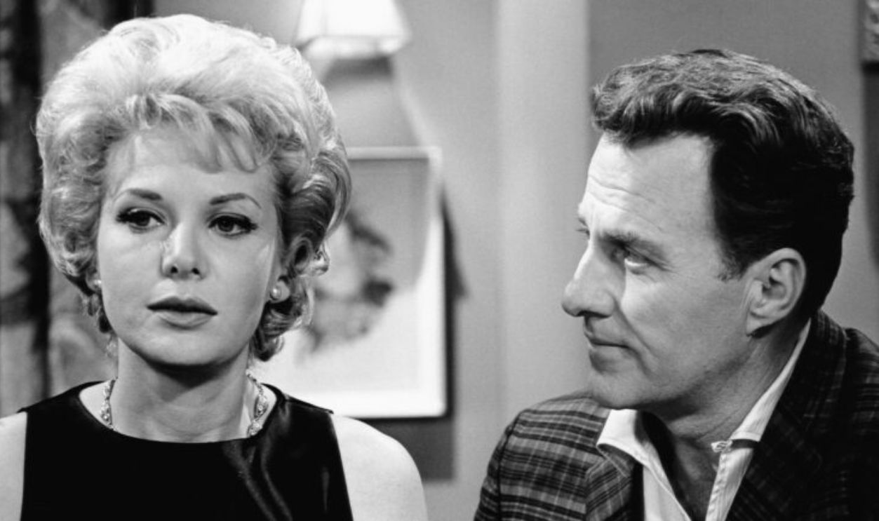 Screenshot from The Clear Horizon (1960–1962)