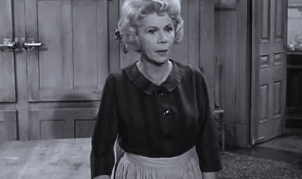 Screenshot from Petticoat Junction (1963-1970)