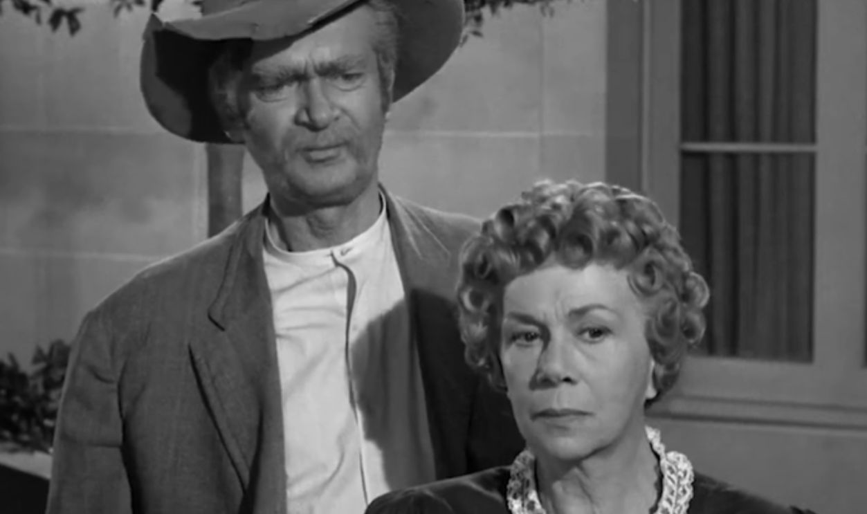 Screenshot from The Beverly Hillbillies (196