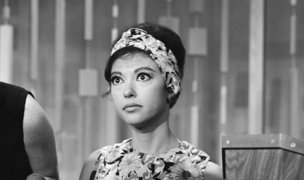 NEW YORK - SEPTEMBER 19: Rita Moreno guests on the CBS gameshow, PASSWORD. Image dated September 19, 1962. 