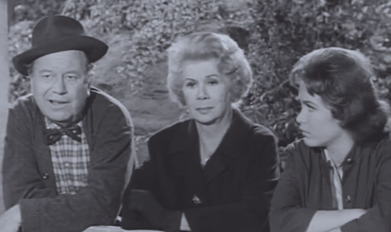 Screenshot from Petticoat Junction (1963-1970)