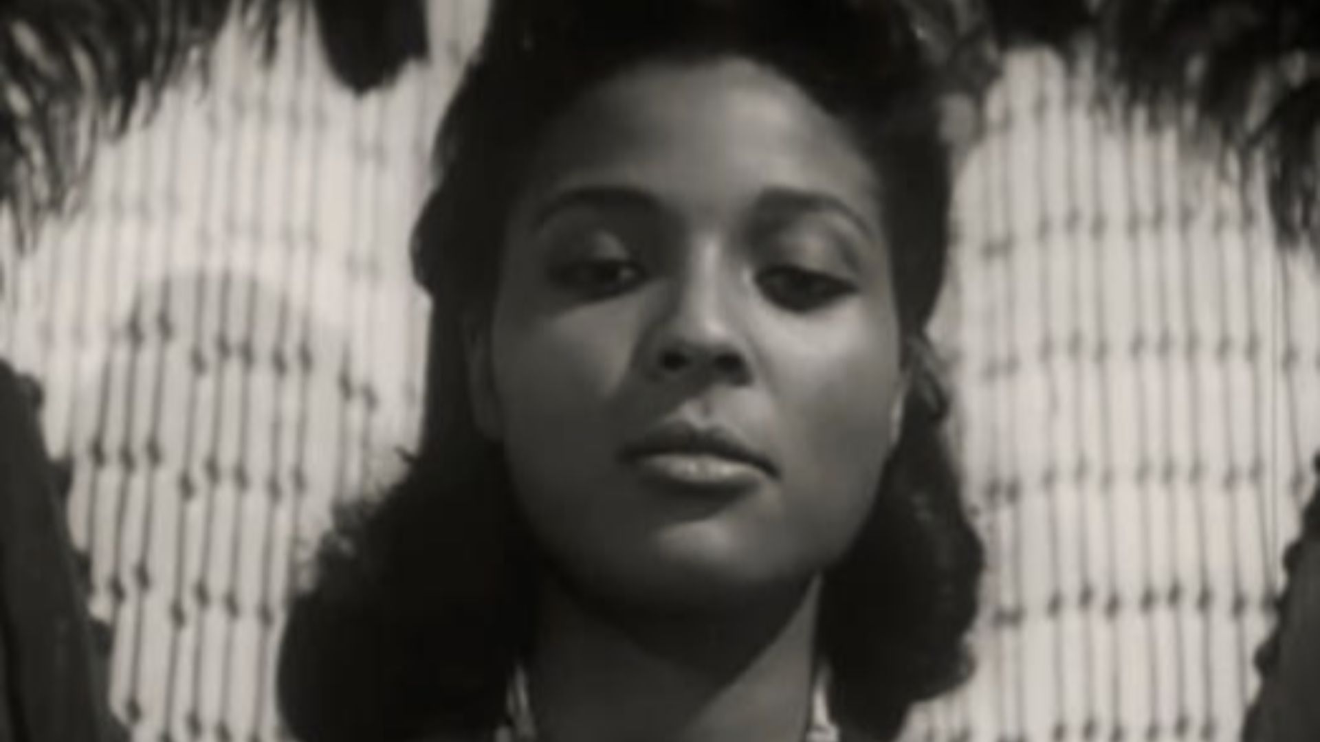 Kim Hamilton in The Leech Woman - trailer (cropped screenshot)