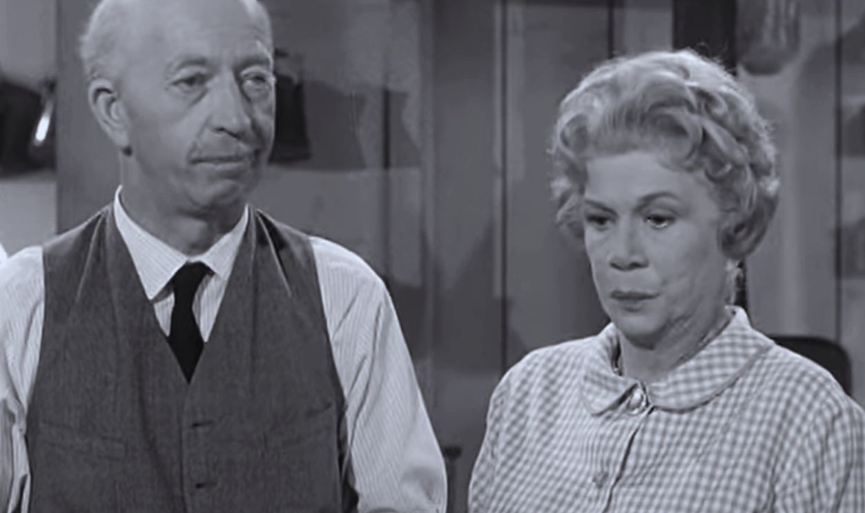 Screenshot from Petticoat Junction (1963-1970)