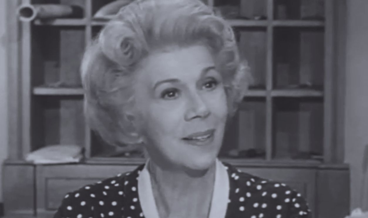 Screenshot from Petticoat Junction (1963-1970)