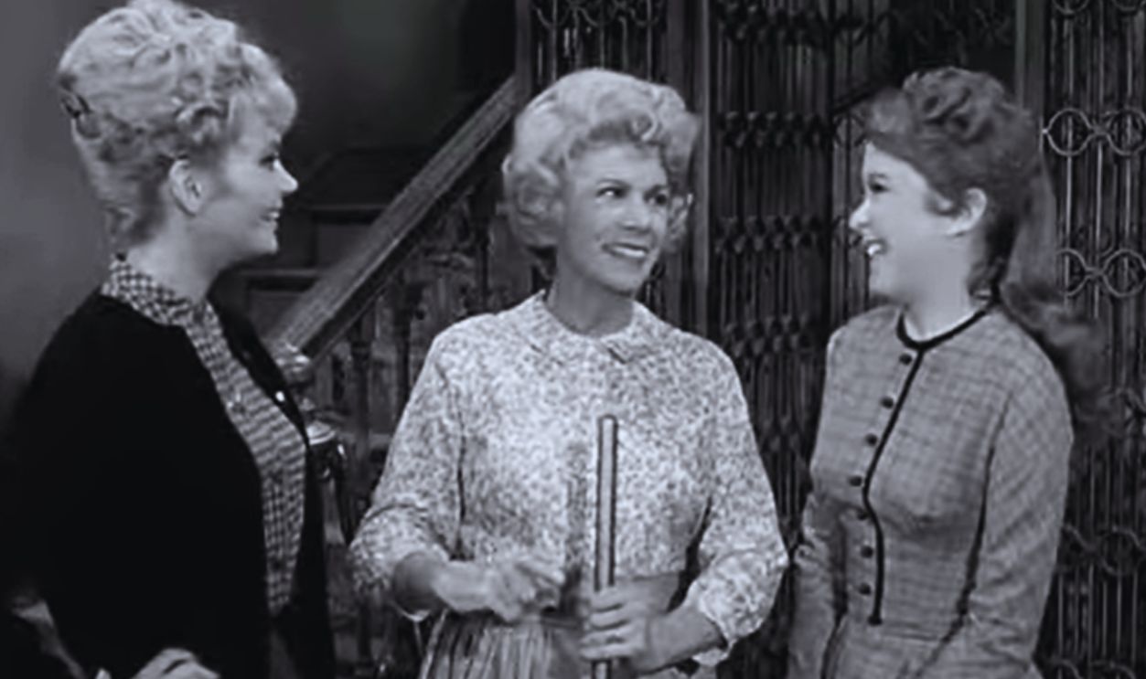 Screenshot from Petticoat Junction (1963-1970)