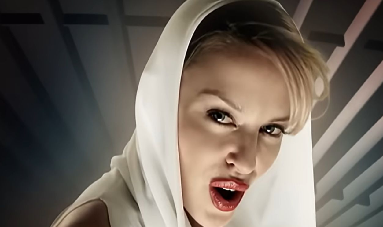 Screenshot from Can't Get You Out of My Head (2001)