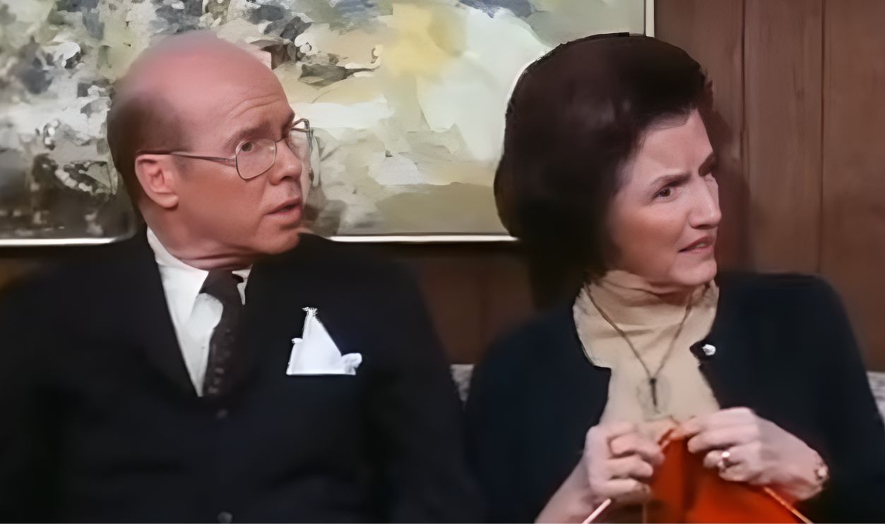 Screenshot from The Bob Newhart Show (1972–1978)