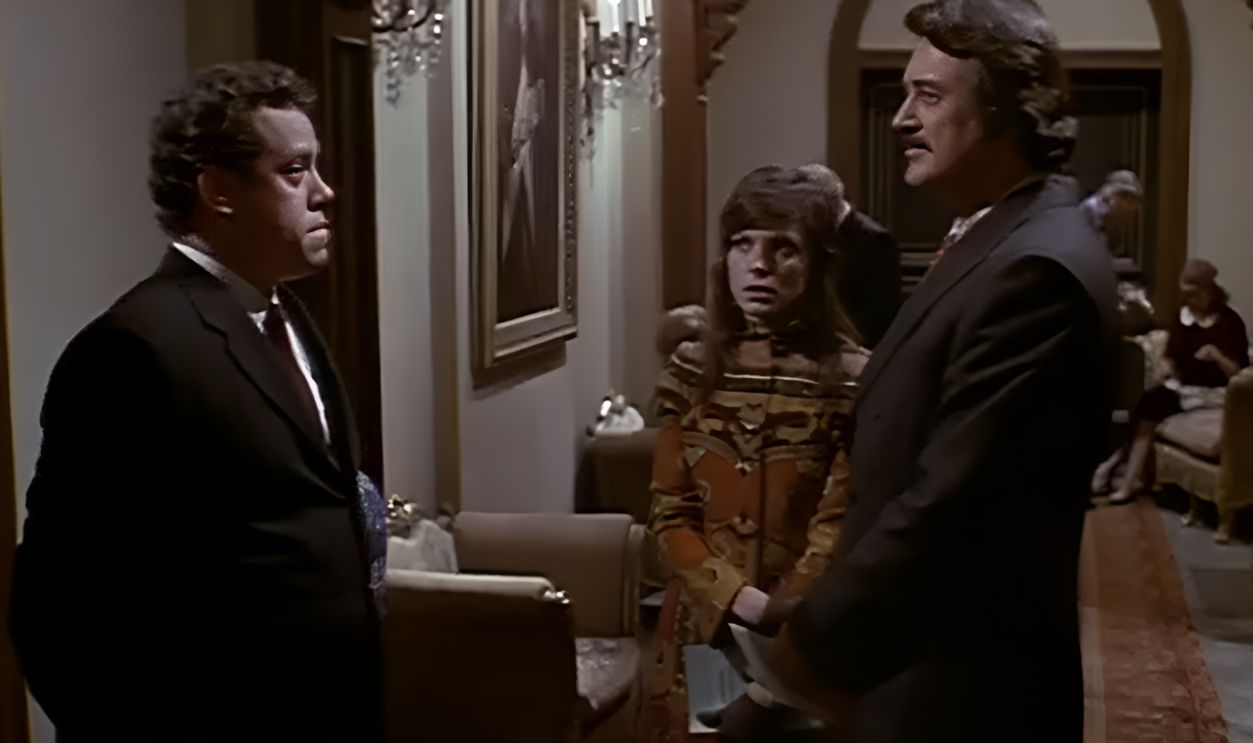 Screenshot from McMillan & Wife (1971–1977)