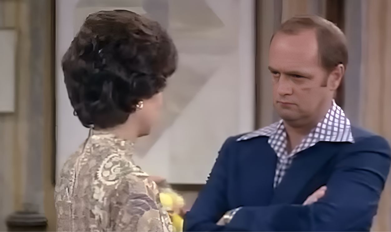 Screenshot from The Bob Newhart Show (1972–1978)