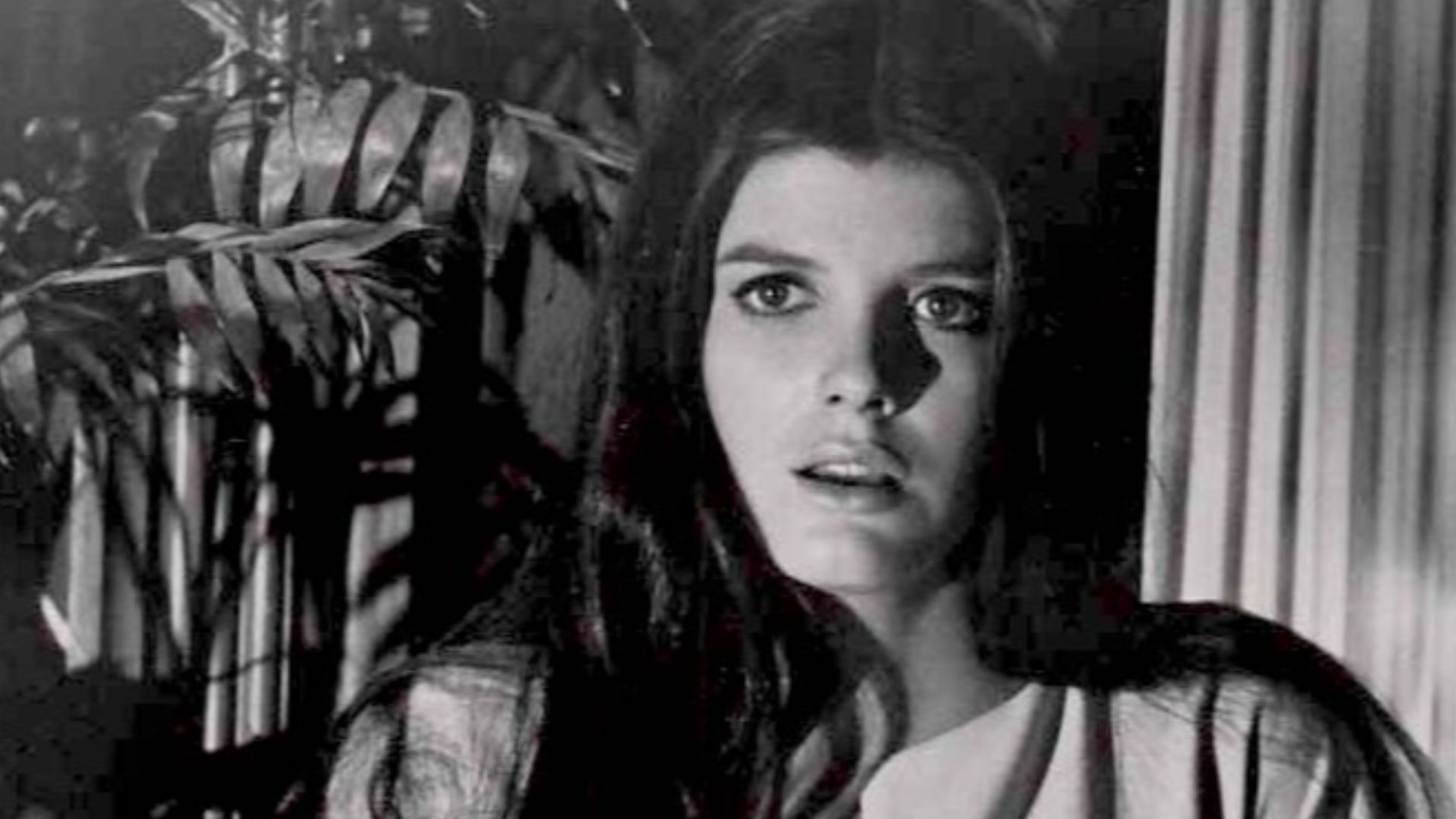 Katharine Ross in publicity photo for Games (1967)
