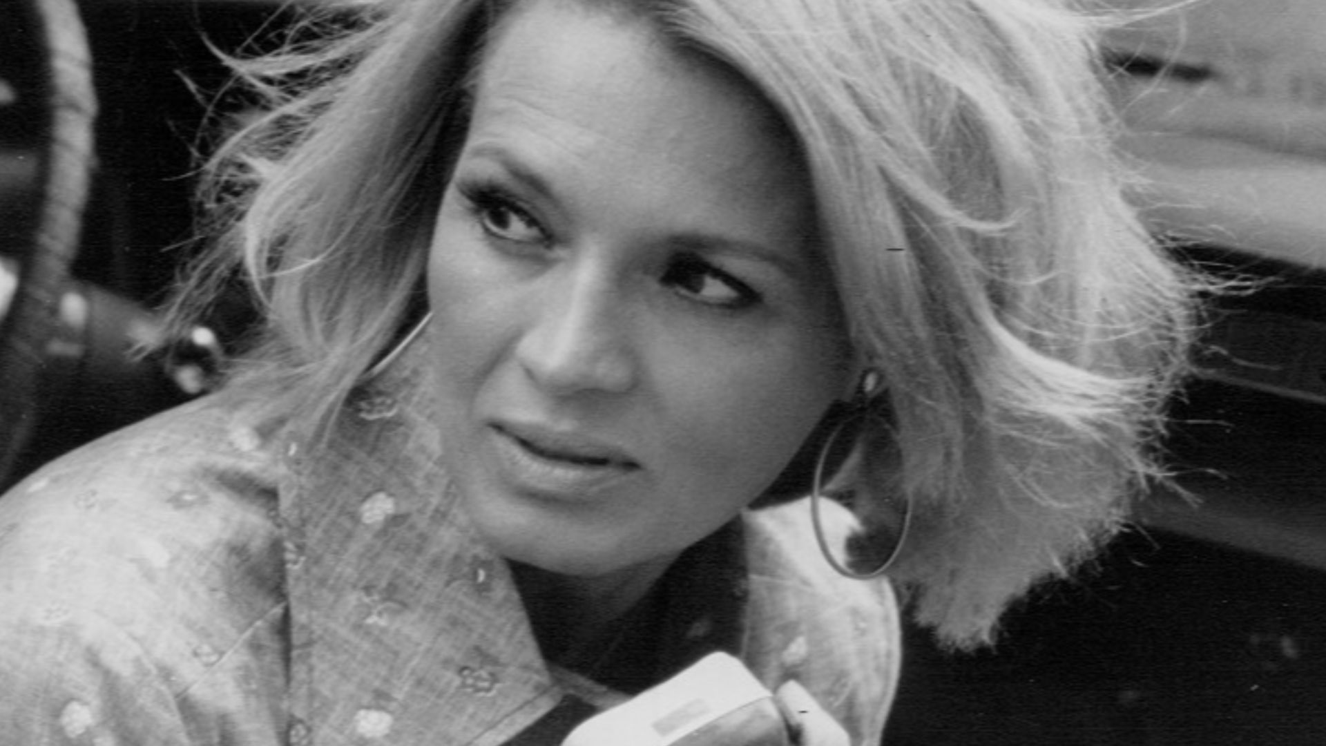 Photo of Angie Dickinson as Pepper Anderson from the premiere of the television series Police Woman.