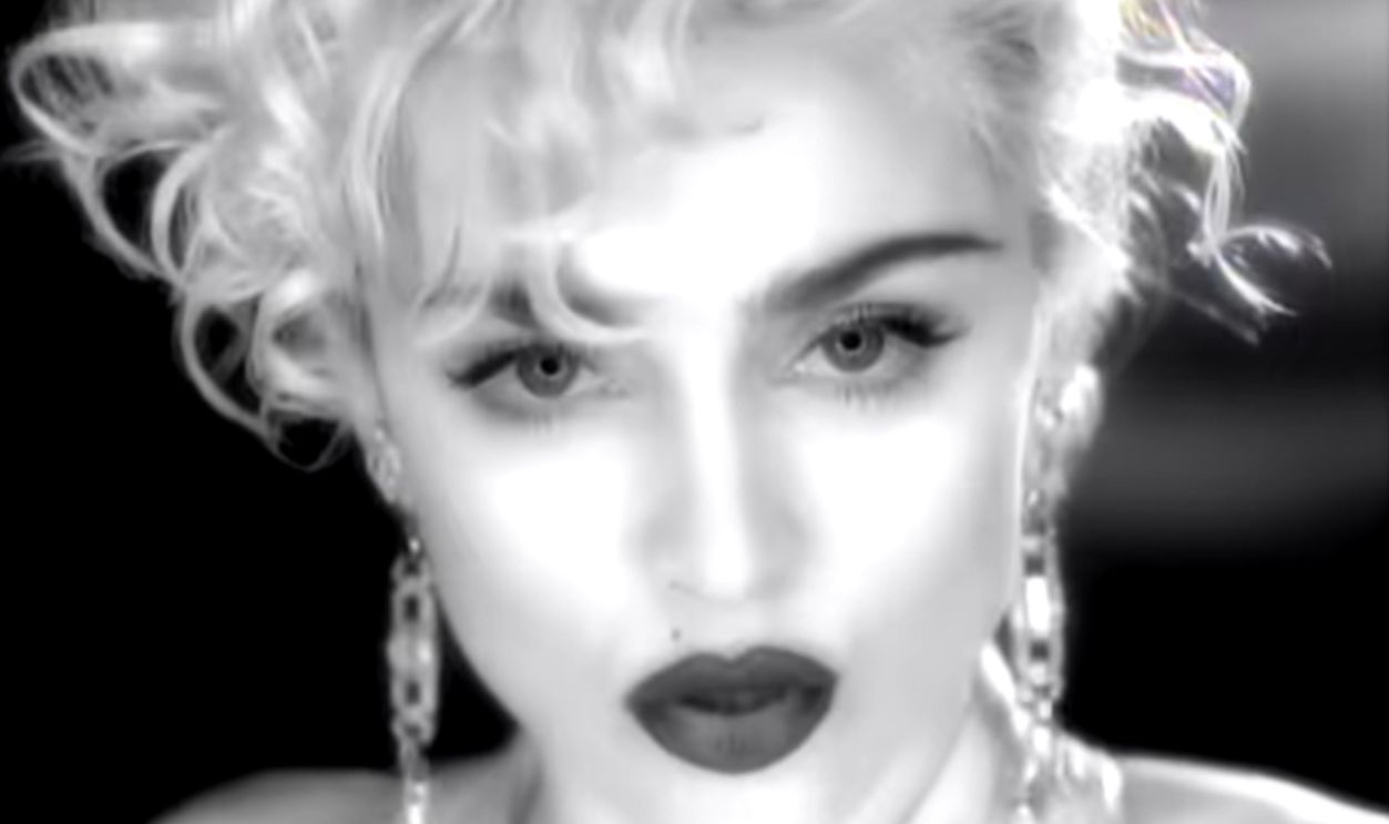 Screenshot from Vogue (1990)