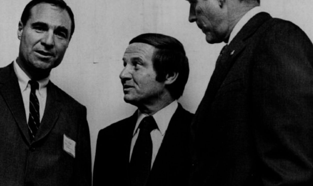 NOV 3 1972 Honored Guests at Denver Convention & Visitors Bureau Dinner From left, Karl Eller, President of Combined Communications Corp.; Jim McKay of ABC television, and Merrill Hastings, publisher of Colorado Magazine. McKay was the featured speaker at Thursday night's dinner. Credit: The Denver Post