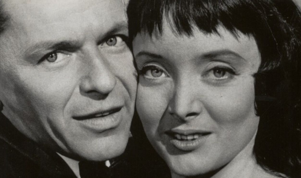 Frank Sinatra and Carolyn Jones in the 1959 film A Hole in the Head