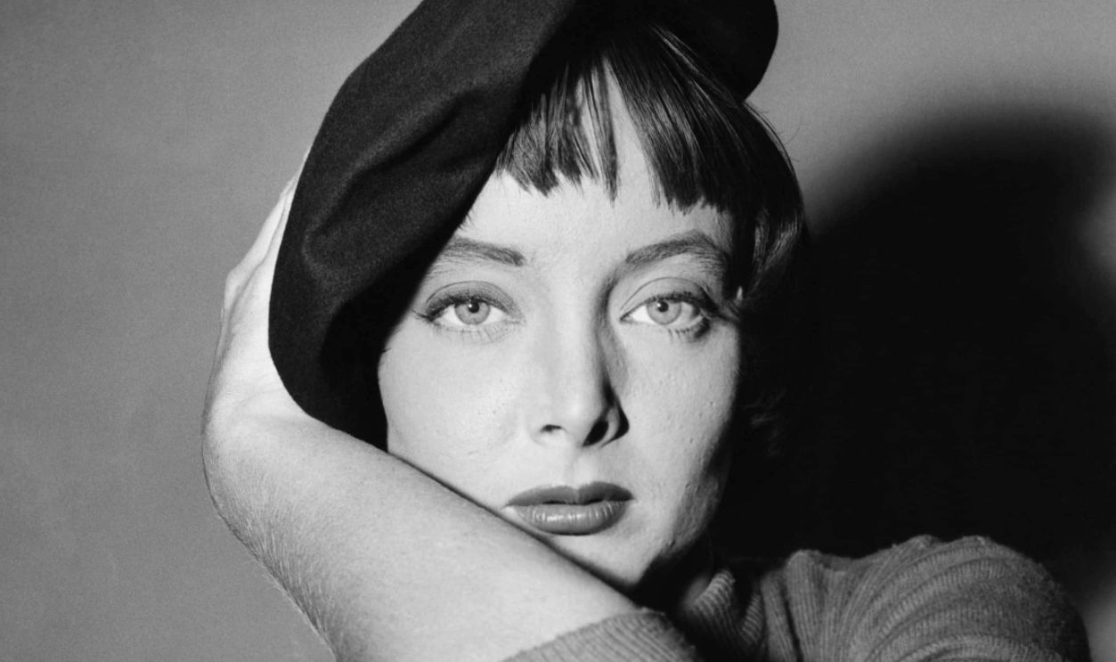 Actress Carolyn Jones