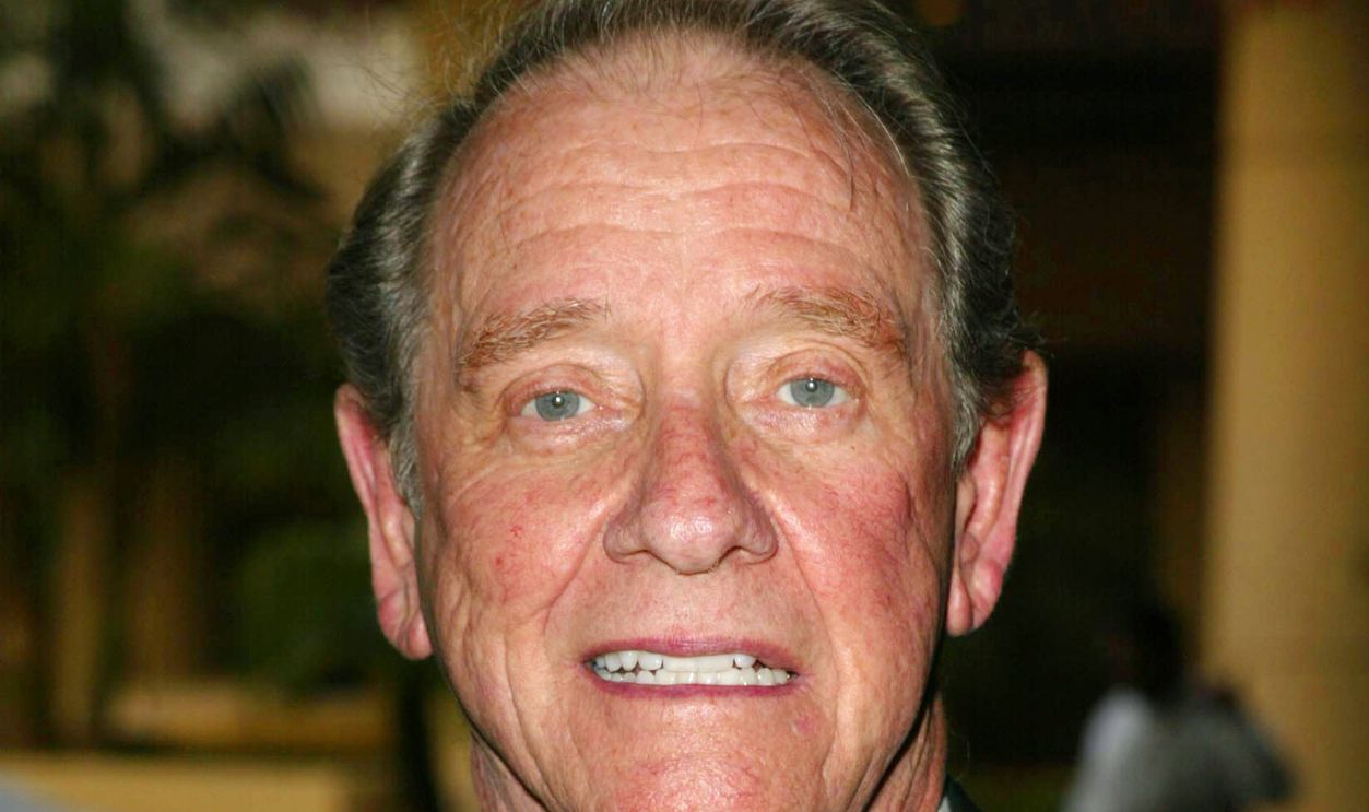 Getty Images - 75497391 - Richard Crenna at the The Beverly Hilton Hotel in Beverly Hills, CA