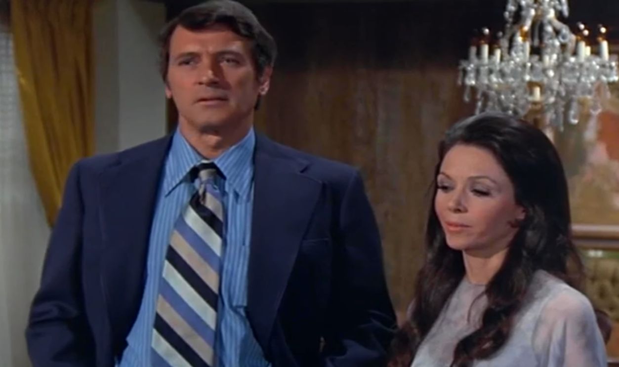 Screenshot from McMillan & Wife (1971–1977)