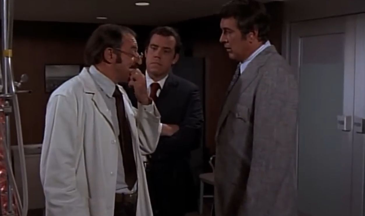 Screenshot from McMillan & Wife (1971–1977)