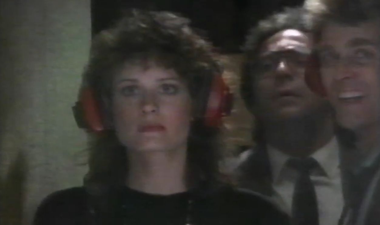  Screenshot from Diamonds (1987–1989)