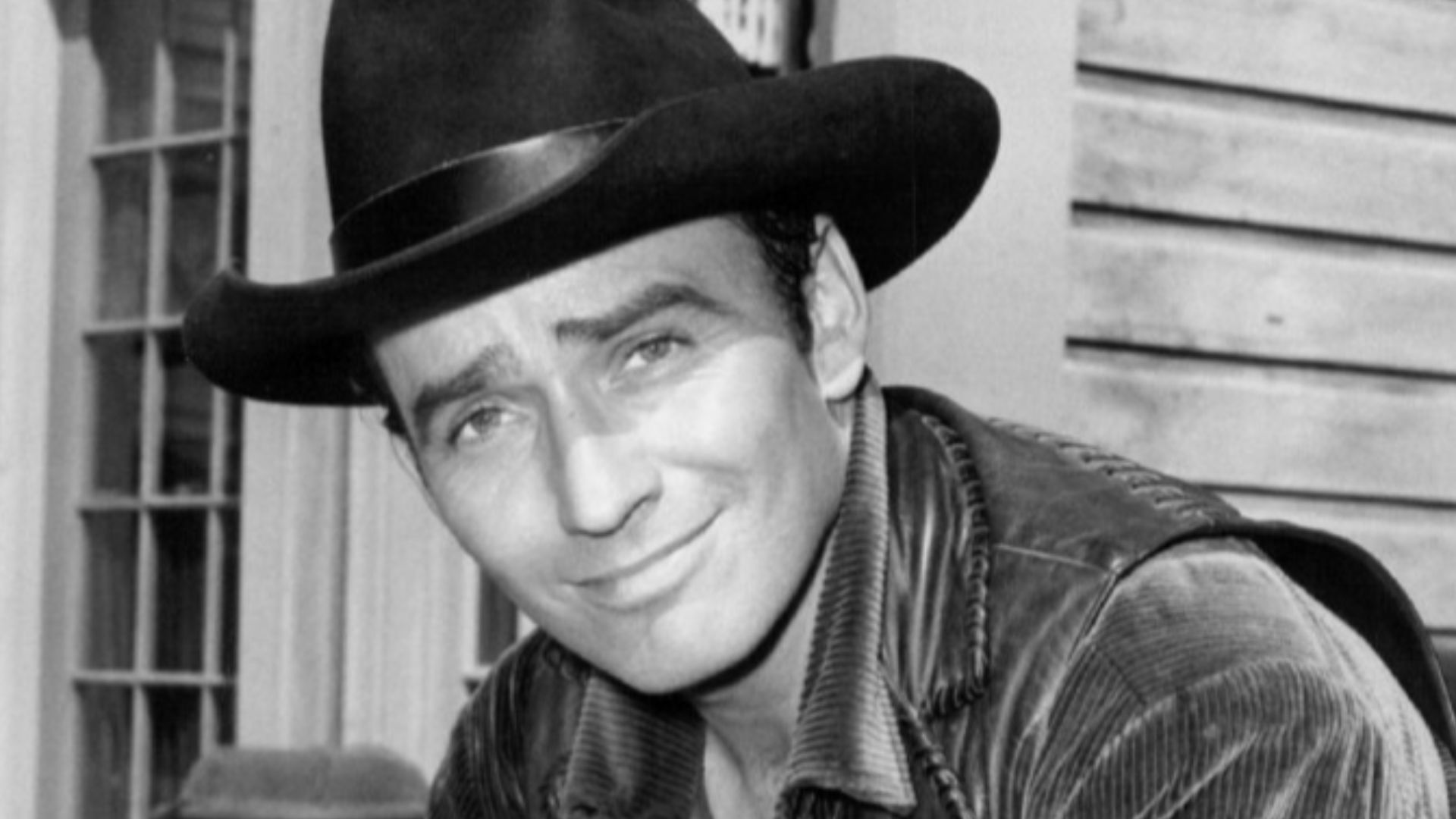 Photo of James Drury as The Virginian from the television program The Virginian, also known as The Men from Shiloh.