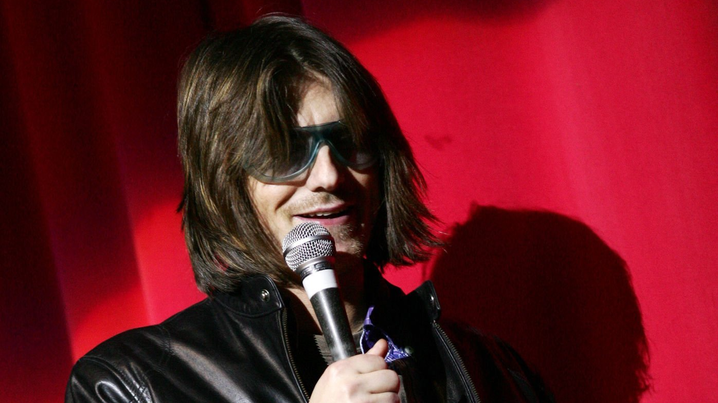 Mitch Hedberg on stage