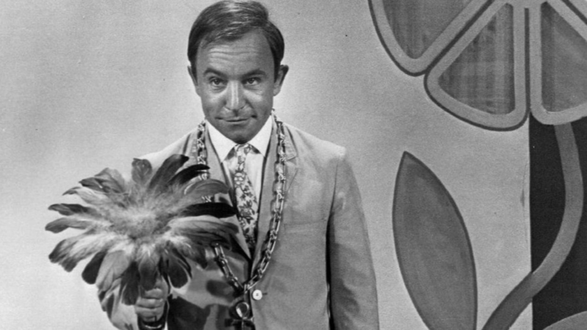 Photo of Henry Gibson as he sometimes appeared on Rowan and Martin's Laugh-In.