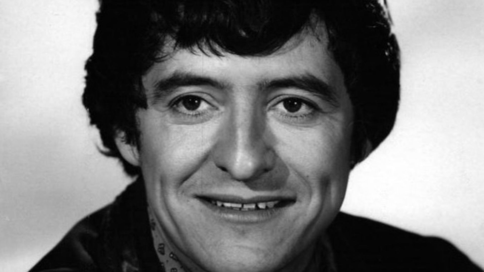 Photo of Henry Darrow from the television program The High Chaparral.