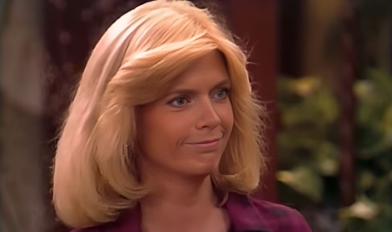 Screenshot from Family Ties (1982–1989)