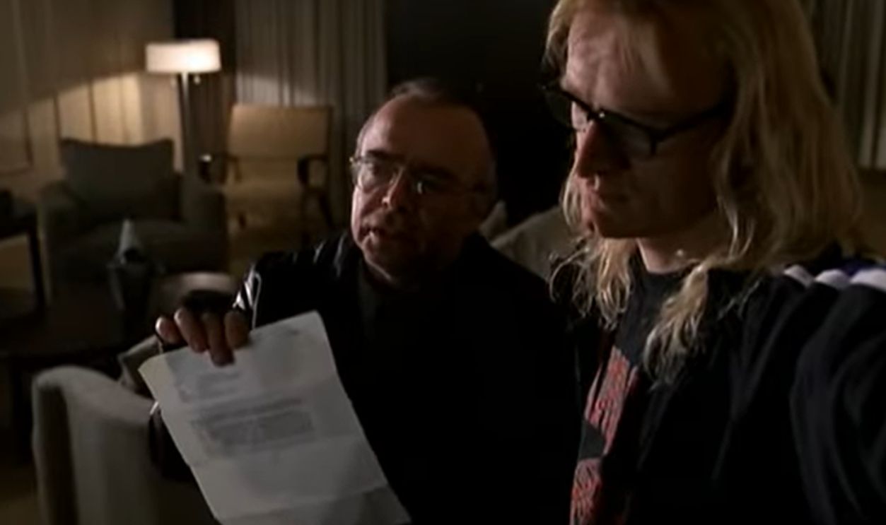 Screenshot from The Lone Gunmen (2001)