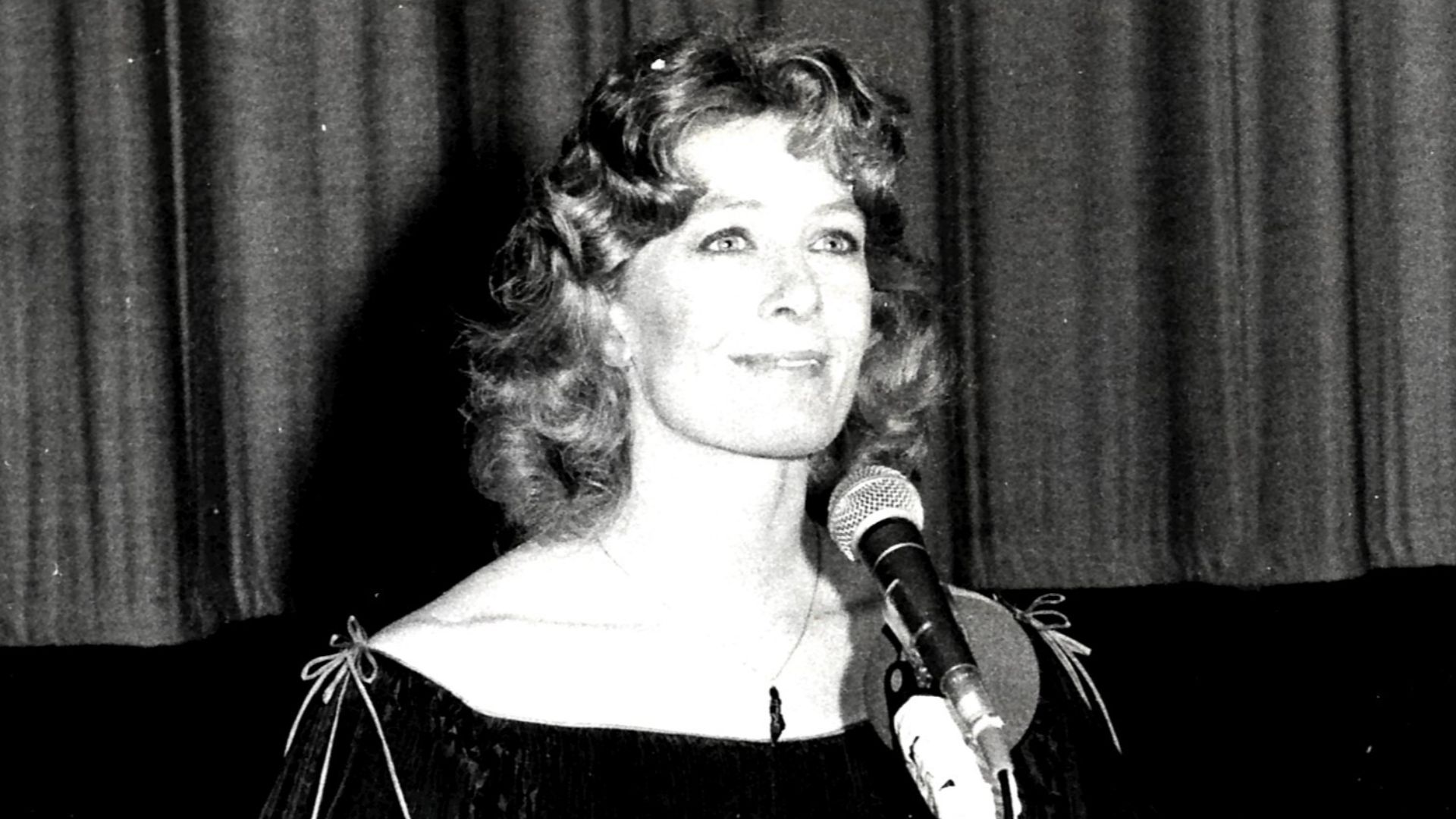 Vanessa Redgrave presenting her documentary 'The Palestinian' in Kuwait on March 31, 1979. Photo Credit - Unknown.