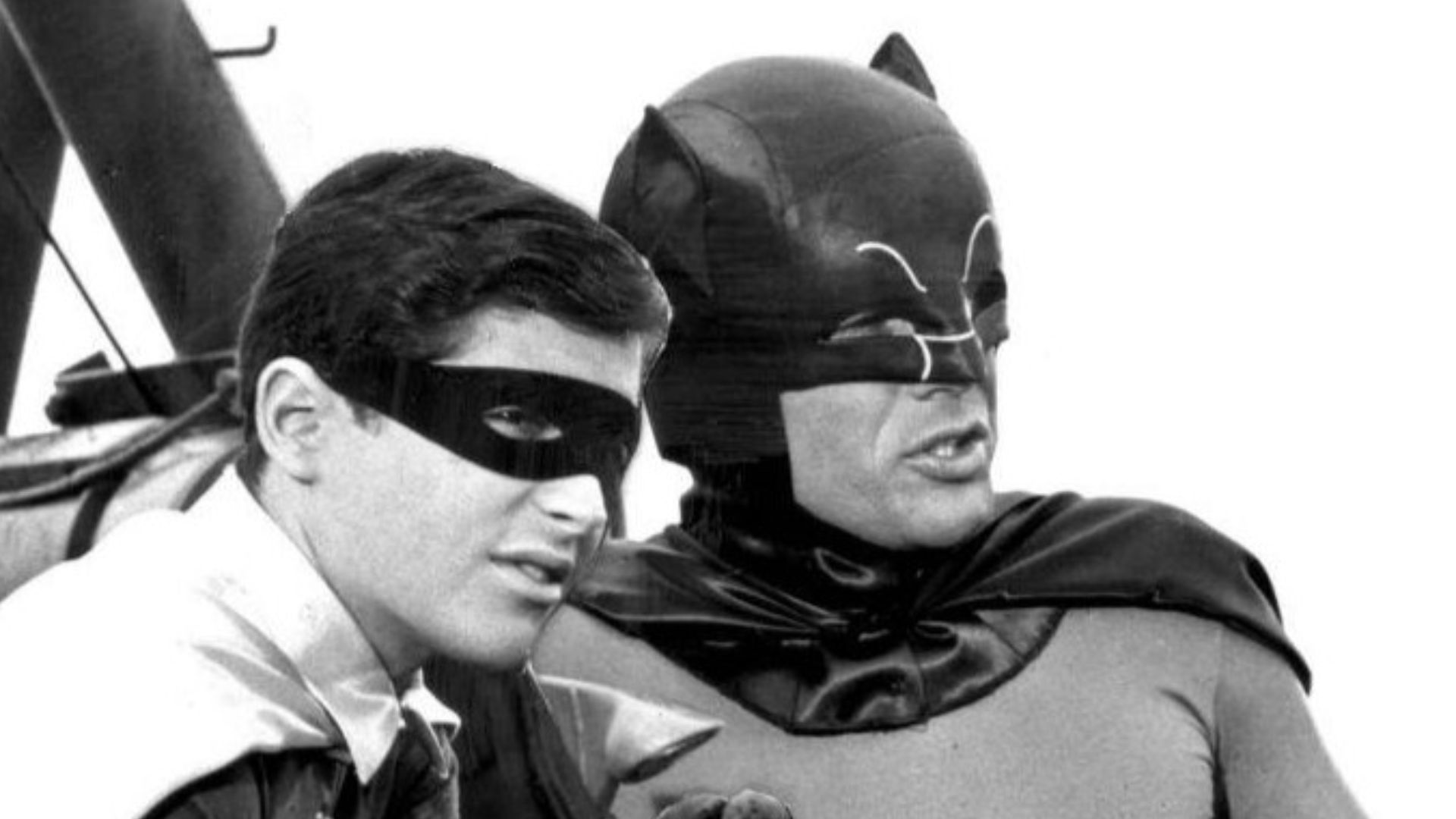 Photo of Adam West as Batman and Burt Ward as Robin.