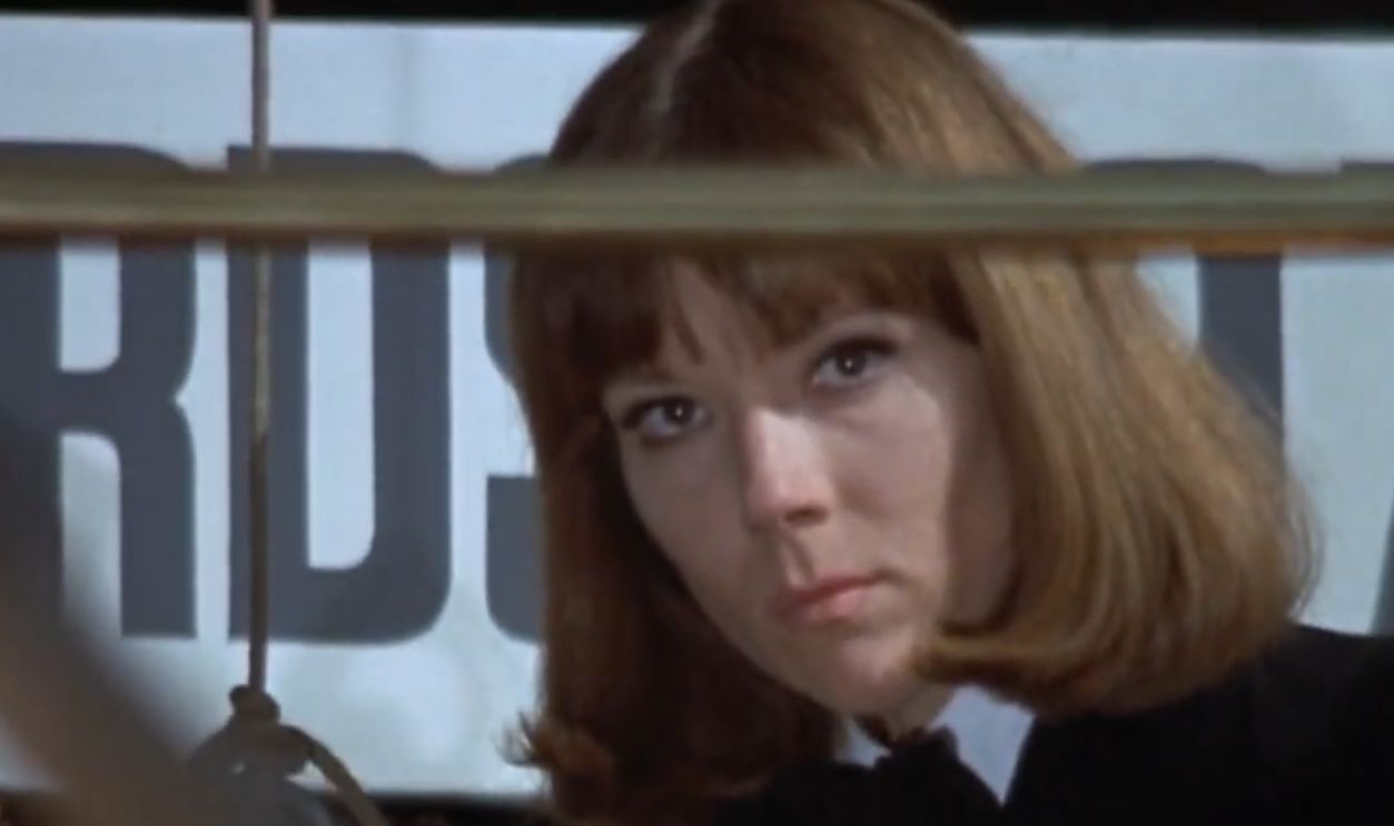 Screenshot from Theatre of Blood (1973)