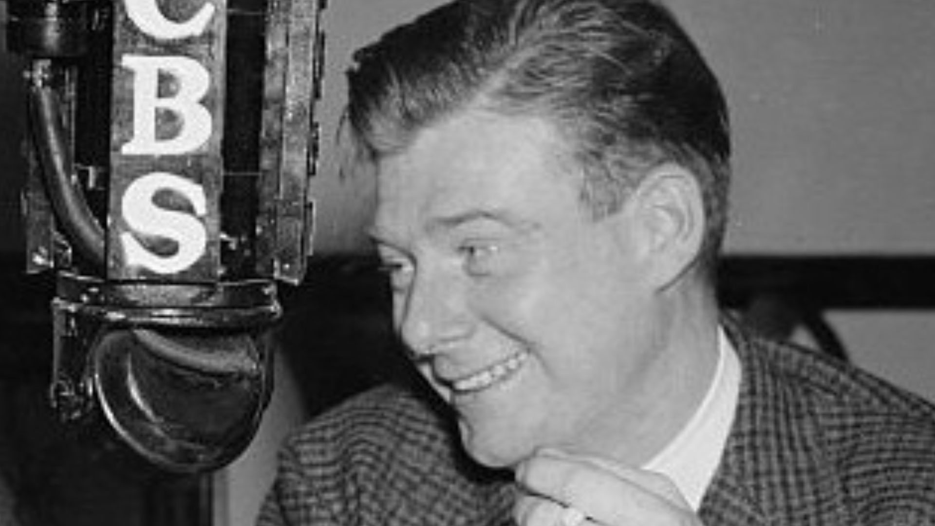 Arthur Godfrey at CBS microphone, 1938