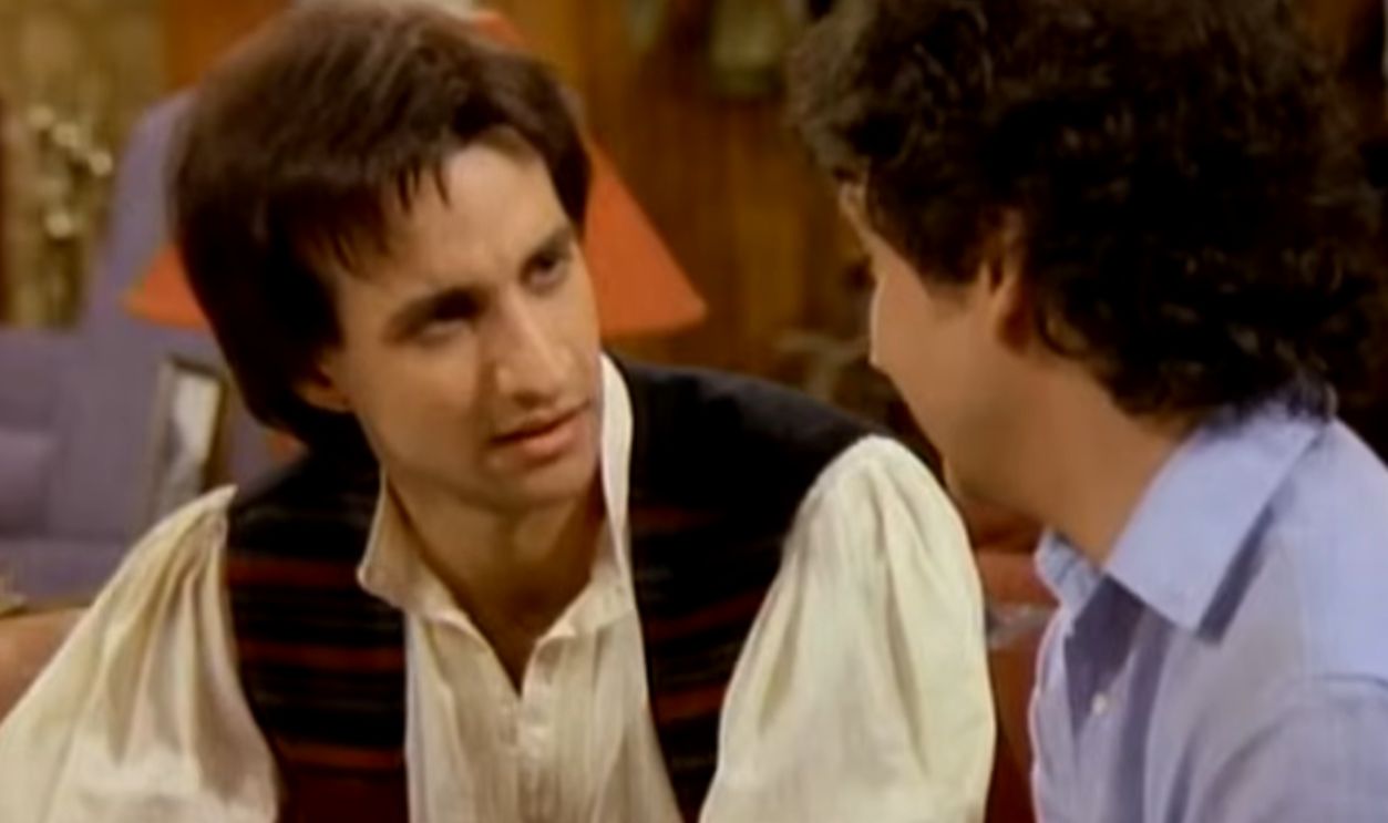 Screenshot from  Perfect Strangers (1986-1993)