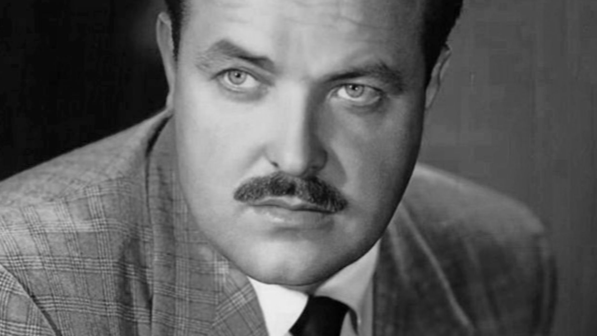 Publicity photo of William Conrad.