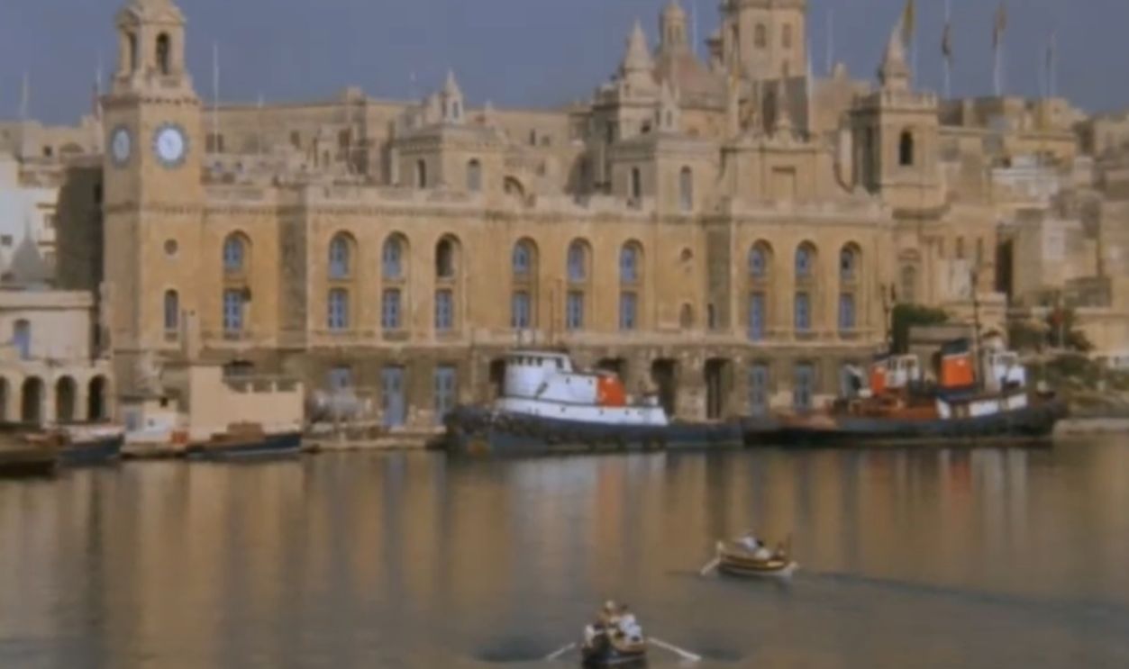 Screenshot from Remington Steele (1982–1987)