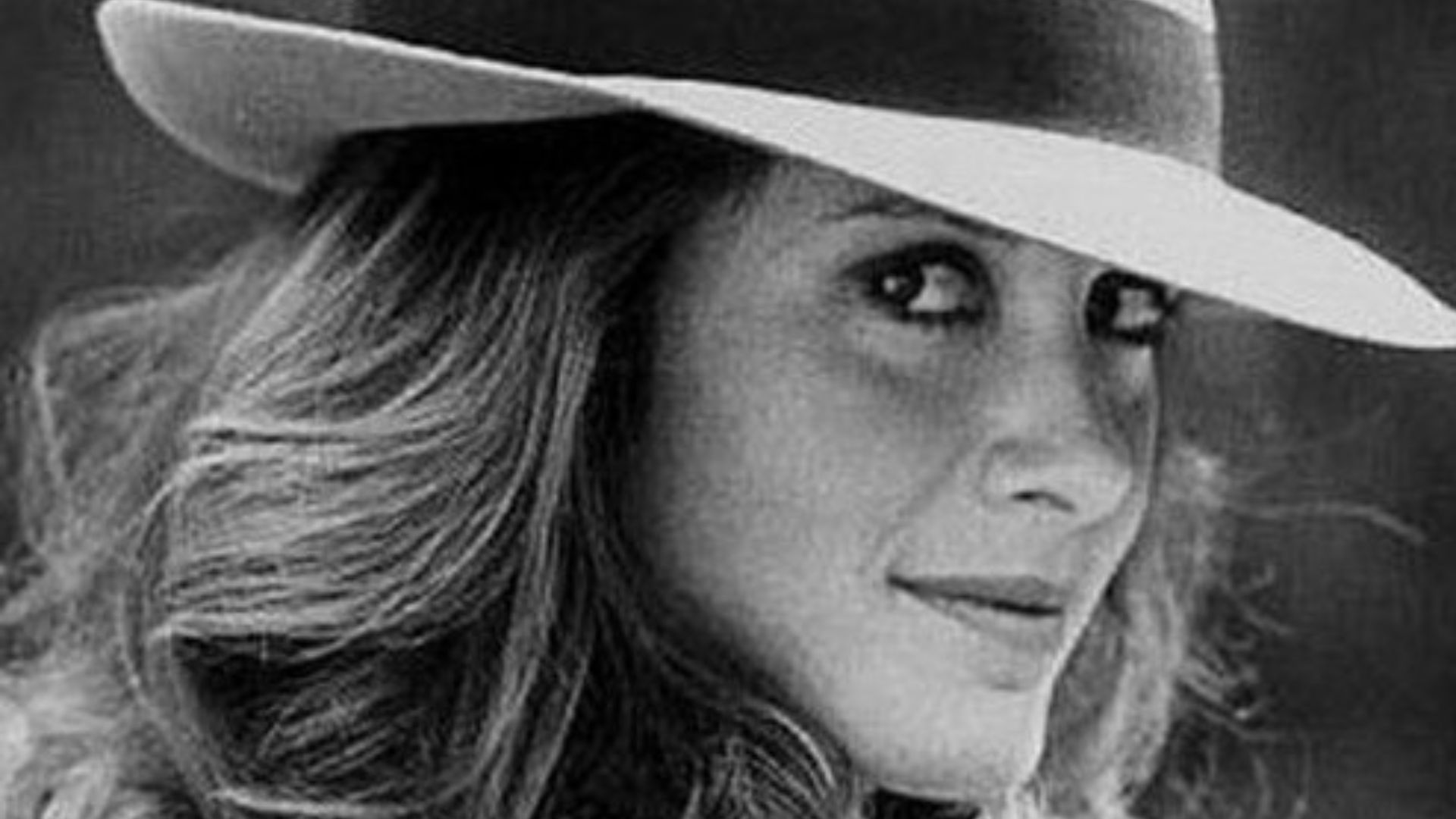 Publicity still of Stephanie Zimbalist as Laura Holt for the TV series Remington Steele.