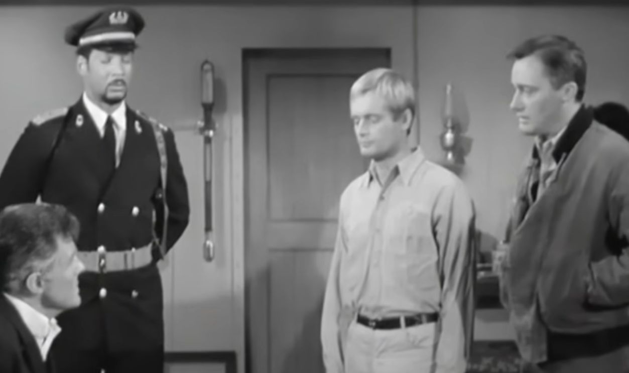 Screenshot from The Man from U.N.C.L.E., NBC (1964–1968)