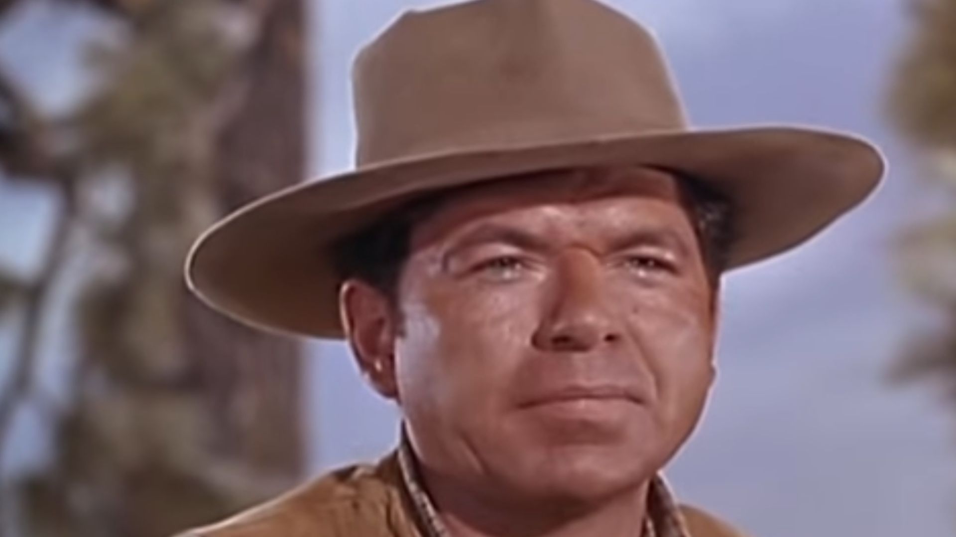 Claude Aikins in the TV series Bonanza, episode The Mill (cropped screenshot)