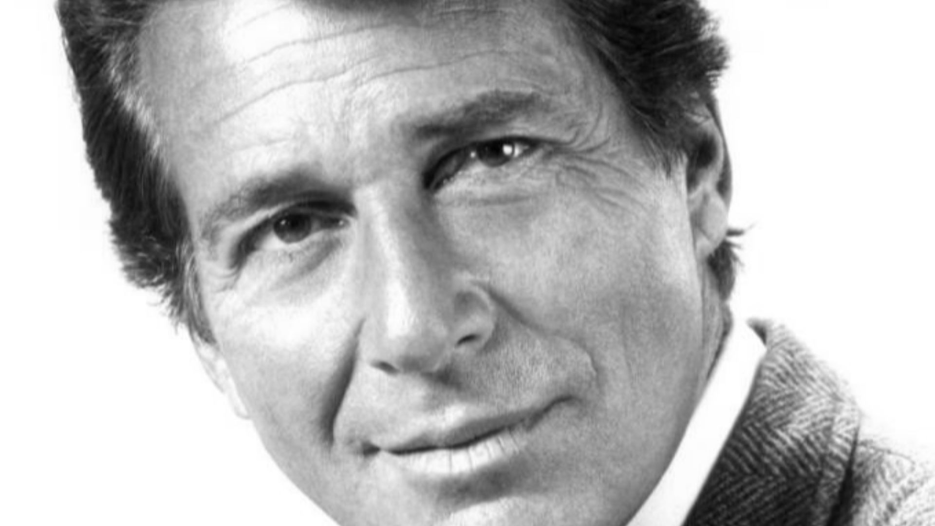 Publicity photo of Efrem Zimbalist, Jr.