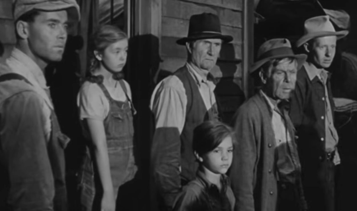 Screenshot from The Grapes of Wrath (1940) 