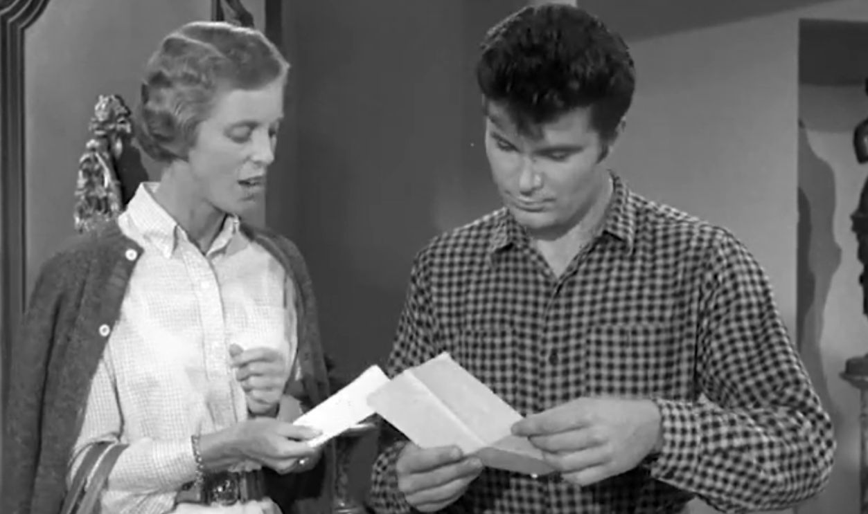 Screenshot from The Beverly Hillbillies, CBS (1962–1971)