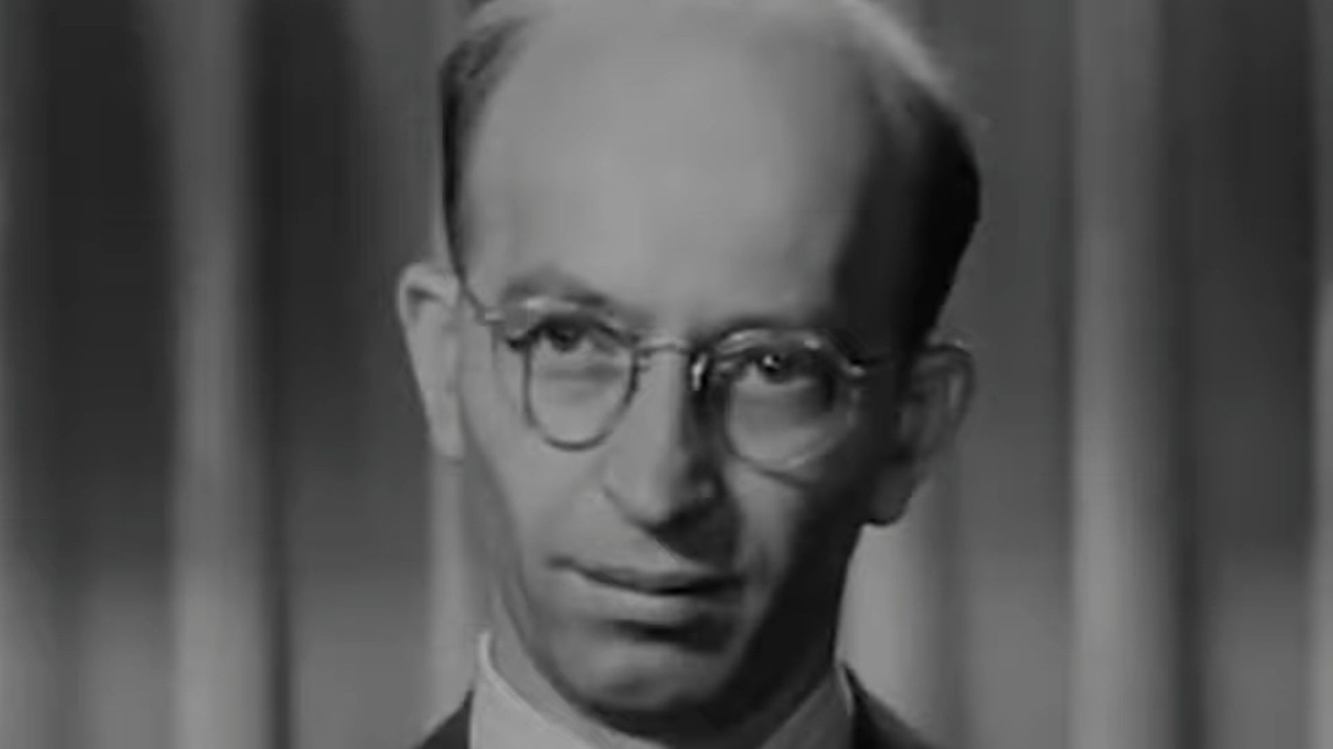 Frank Cady in the American film The Great Rupert (1950) - cropped screenshot.