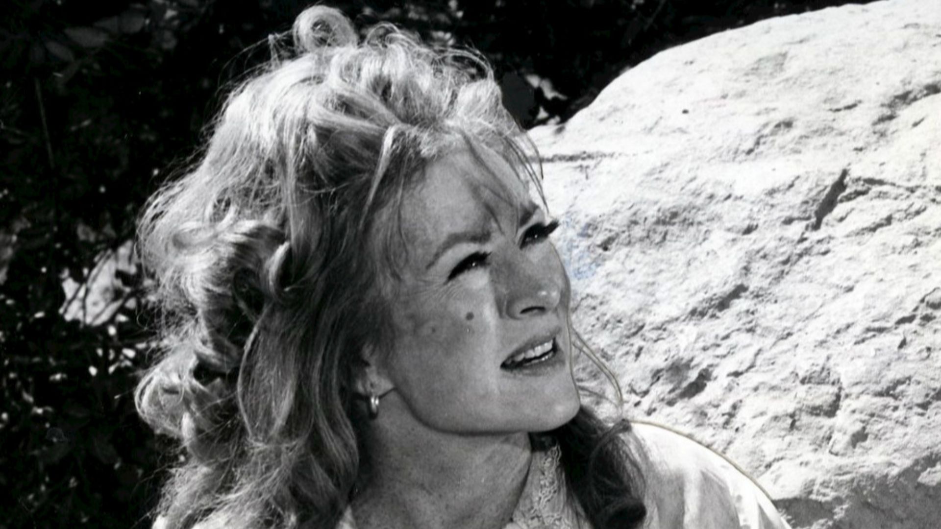Photo of Amanda Blake as Kitty Russell from the television program Gunsmoke.  In this episode,
