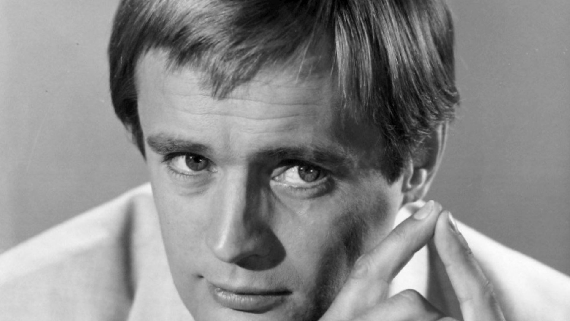 Photo of David McCallum as Illya Kuryakin from The Man From U.N.C.L.E..